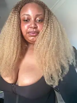 zahiraax online show from April 2026 03:12:01 PM