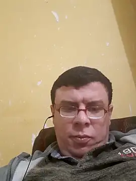 beebuzz0 online show from April 2026 03:02:02 PM