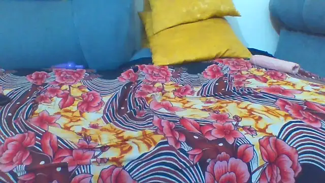 kylieqk online show from April 2026 07:45:01 AM