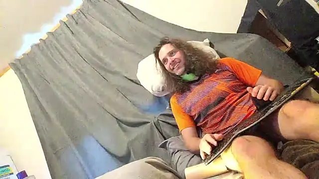 barebearstudio online show from April 2026 01:14:01 PM