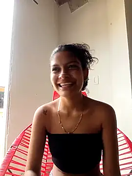 Lyra Siren online show from April 2026 06:26:01 PM