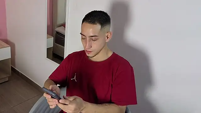 Snapshot of jhan_vassilis chatting on April 2026 03:17:02 PM jhan vassilis online show from April 2026 03:17:02 PM