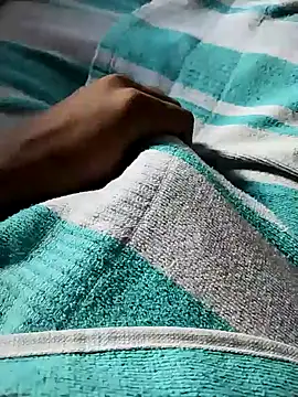 Daddy 004   online show from April 2026 01:14:01 AM