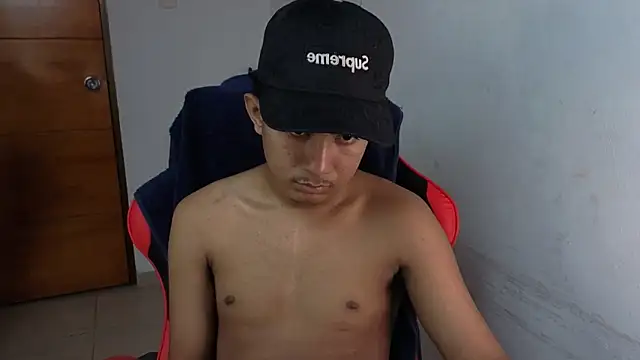 darknigthx online show from April 2026 03:59:01 AM