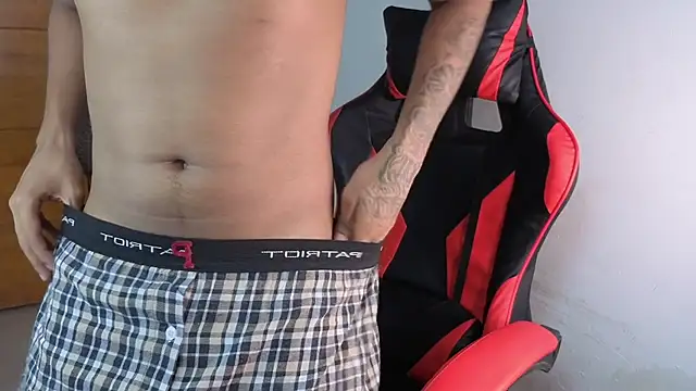 darknigthx online show from April 2026 02:27:01 AM