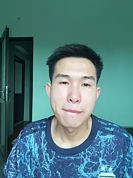 Snapshot of tuanhip chatting on April 2026 02:12:02 AM tuanhip online show from April 2026 02:12:02 AM