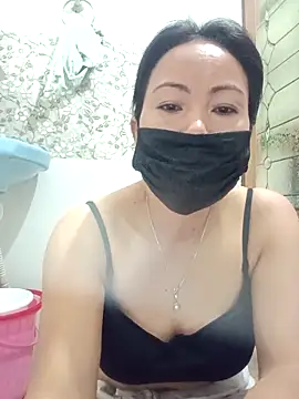 Bristy BigBoobs online show from April 2026 04:04:01 PM