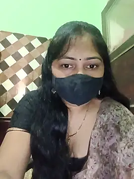 Snapshot of Pinki-girl chatting on July 2026 04:43:02 AM Pinki-girl online show from July 2026 04:43:02 AM