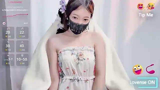 Snapshot of luckyuyu66 chatting on April 2026 12:36:01 PM luckyuyu66 online show from April 2026 12:36:01 PM