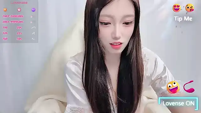 Snapshot of luckyuyu66 chatting on April 2026 01:22:01 PM luckyuyu66 online show from April 2026 01:22:01 PM