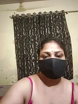 Snapshot of SluttySonam chatting on April 2026 05:38:02 PM SluttySonam online show from April 2026 05:38:02 PM