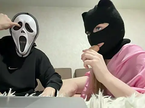 PamelaCouple  online show from April 2026 02:40:02 PM