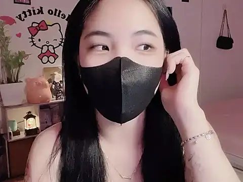 Snapshot of Yua-Rin20 chatting on April 2026 04:52:02 PM Yua-Rin20 online show from April 2026 04:52:02 PM