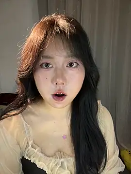 Snapshot of ooooBaby129 chatting on April 2026 12:02:01 PM ooooBaby129 online show from April 2026 12:02:01 PM