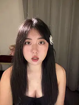 Snapshot of ooooBaby129 chatting on April 2026 02:07:01 PM ooooBaby129 online show from April 2026 02:07:01 PM