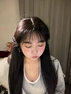 Snapshot of ooooBaby129 chatting on April 2026 01:44:02 PM ooooBaby129 online show from April 2026 01:44:02 PM