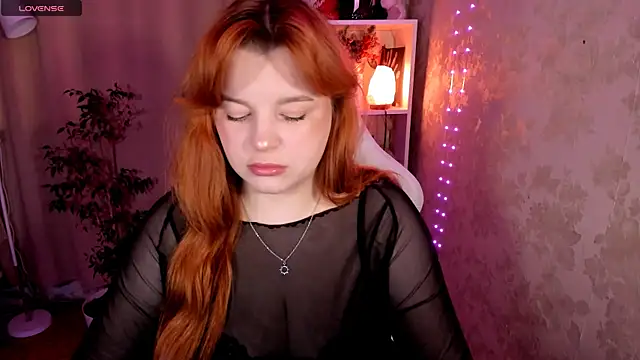 Snapshot of Lizzie_sun chatting on April 2026 10:18:01 AM Lizzie sun online show from April 2026 10:18:01 AM
