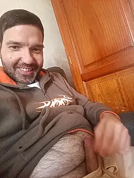 olivaissul online show from April 2026 12:39:01 PM