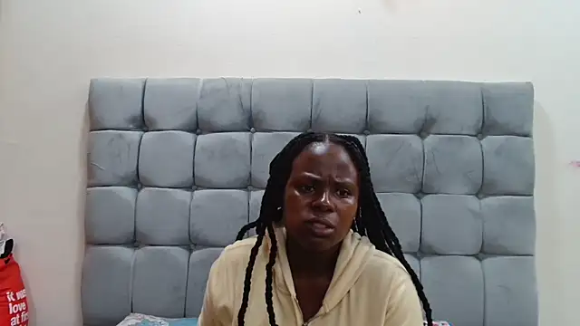 Snapshot of SexiestChoc chatting on April 2026 05:40:01 PM SexiestChoc online show from April 2026 05:40:01 PM