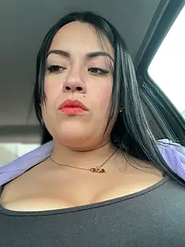 Lesli 26 online show from April 2026 01:39:01 PM