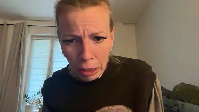 nursenextdoor901 online show from April 2026 06:19:02 AM