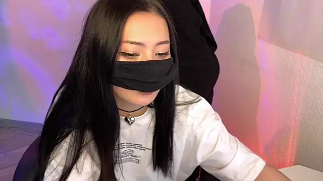 Snapshot of rin_night chatting on April 2026 07:31:01 AM rin night online show from April 2026 07:31:01 AM