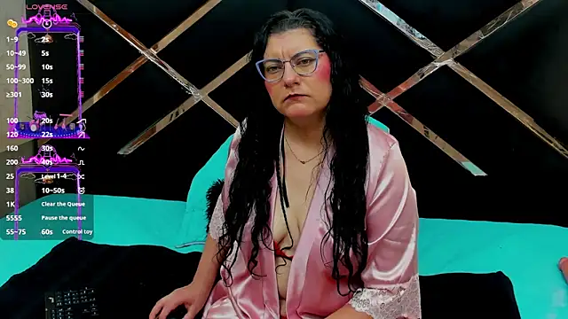 Snapshot of Lila_Horney chatting on April 2026 12:21:01 PM Lila Horney online show from April 2026 12:21:01 PM