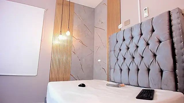 Snapshot of kay_chell_ chatting on April 2026 12:28:01 PM kay chell online show from April 2026 12:28:01 PM