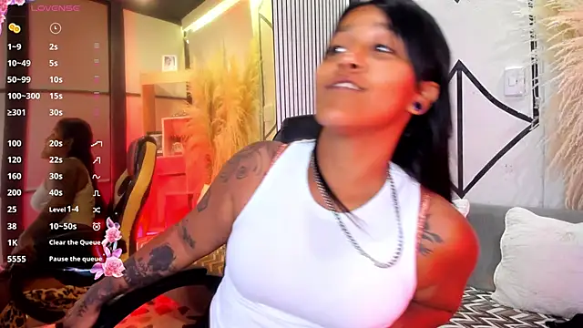 LexiAdamss online show from April 2026 12:28:02 PM