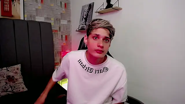 Snapshot of flaquito___ chatting on April 2026 08:26:01 PM flaquito online show from April 2026 08:26:01 PM