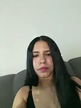 Snapshot of IsabelaRivers chatting on May 2026 04:18:02 AM IsabelaRivers online show from May 2026 04:18:02 AM