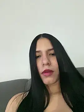 Snapshot of IsabelaRivers chatting on May 2026 04:18:01 AM IsabelaRivers online show from May 2026 04:18:01 AM