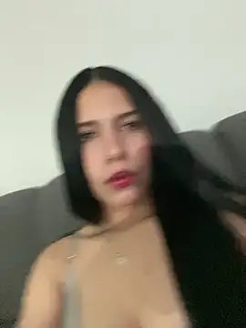 Snapshot of IsabelaRivers chatting on May 2026 05:45:02 AM IsabelaRivers online show from May 2026 05:45:02 AM