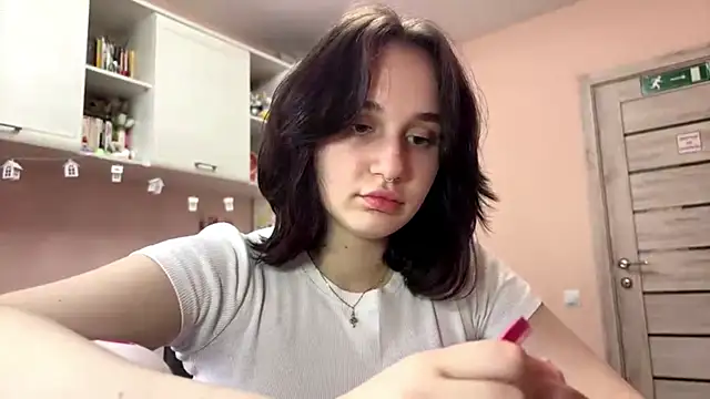 NoraSweetie online show from April 2026 12:10:01 PM