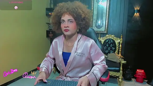 Snapshot of Sharlotte_Jones chatting on May 2026 11:40:02 AM Sharlotte Jones online show from May 2026 11:40:02 AM