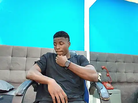 Snapshot of JeanDantte chatting on May 2026 08:03:01 PM JeanDantte online show from May 2026 08:03:01 PM