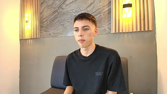 KENNY HANK online show from April 2026 03:45:01 AM