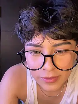 Snapshot of Baby_face8 chatting on April 2026 11:57:01 PM Baby face8 online show from April 2026 11:57:01 PM