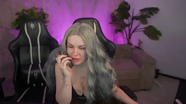 Snapshot of Amori_sky054 chatting on April 2026 02:31:01 PM Amori sky054 online show from April 2026 02:31:01 PM