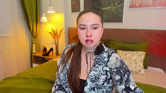 Sienna Spice online show from April 2026 05:28:01 PM