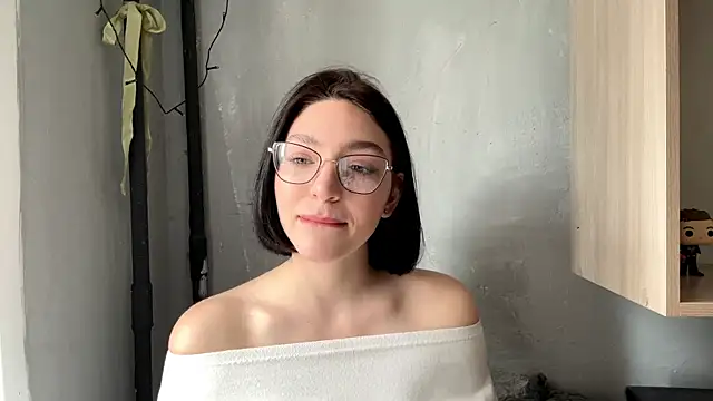 SinfulStarlight online show from April 2026 07:47:01 AM