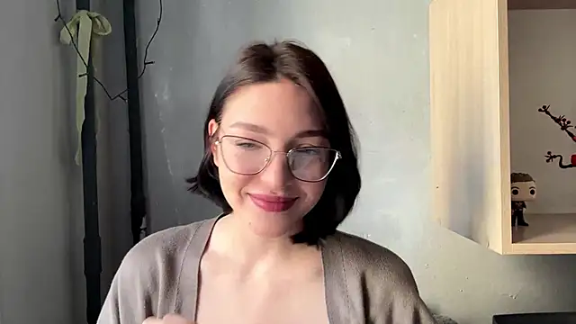 SinfulStarlight online show from April 2026 05:12:02 AM