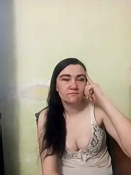 Snapshot of AlissaSecret chatting on April 2026 06:13:05 AM AlissaSecret online show from April 2026 06:13:05 AM