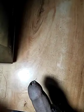 smalldick691333 online show from April 2026 06:24:02 PM