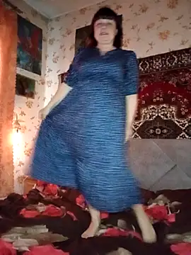 AuroKaria online show from April 2026 03:28:02 PM