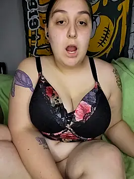Snapshot of Horneysunflower420 chatting on April 2026 03:46:01 AM Horneysunflower420 online show from April 2026 03:46:01 AM