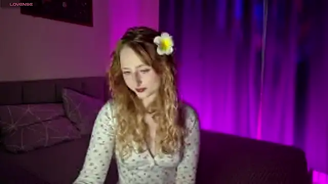 Polly Candy online show from April 2026 02:18:02 PM