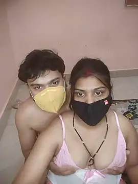 Snapshot of SURAJSAVITA chatting on April 2026 08:46:02 PM SURAJSAVITA online show from April 2026 08:46:02 PM