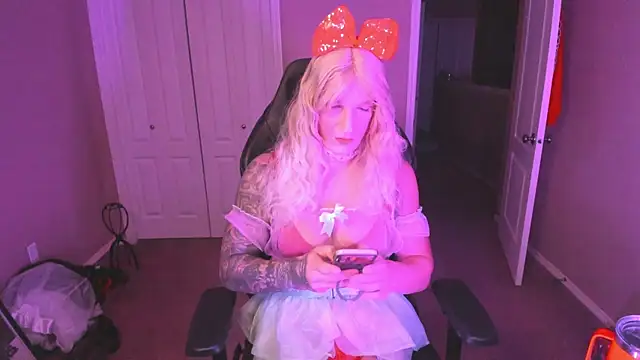 Sissydream334 online show from April 2026 02:27:01 AM