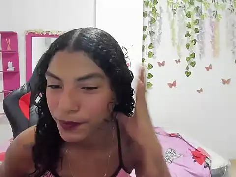 Snapshot of caramelo_hot11 chatting on April 2026 07:04:02 PM caramelo hot11 online show from April 2026 07:04:02 PM